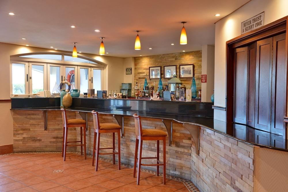 Town Lodge George Bagian luar foto